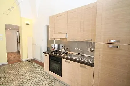 Apartment Sleeps 4 Air Con *