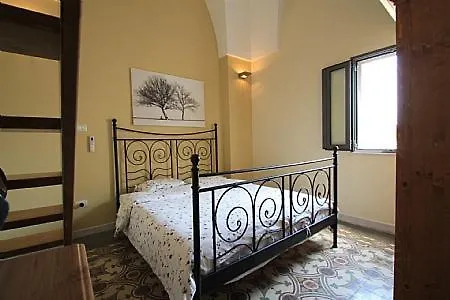 Sleeps 4 Air Con Apartment *